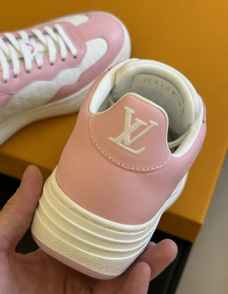 hype Louis Vuitton Sneakers