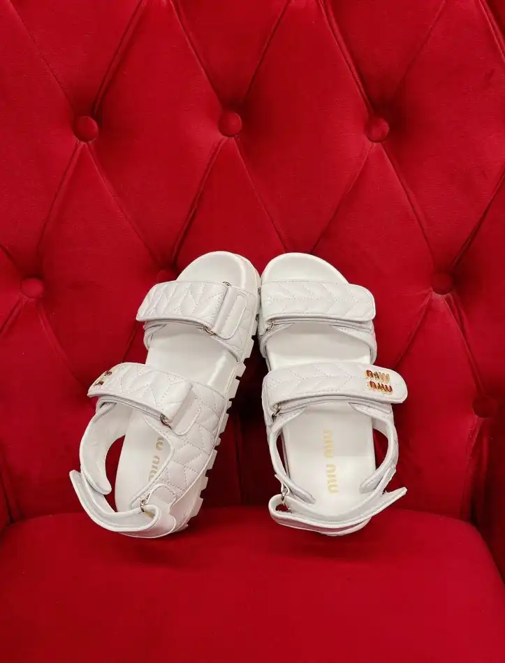 hype Miu Miu Sandals