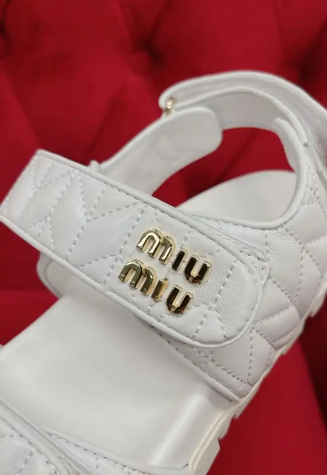 hype Miu Miu Sandals