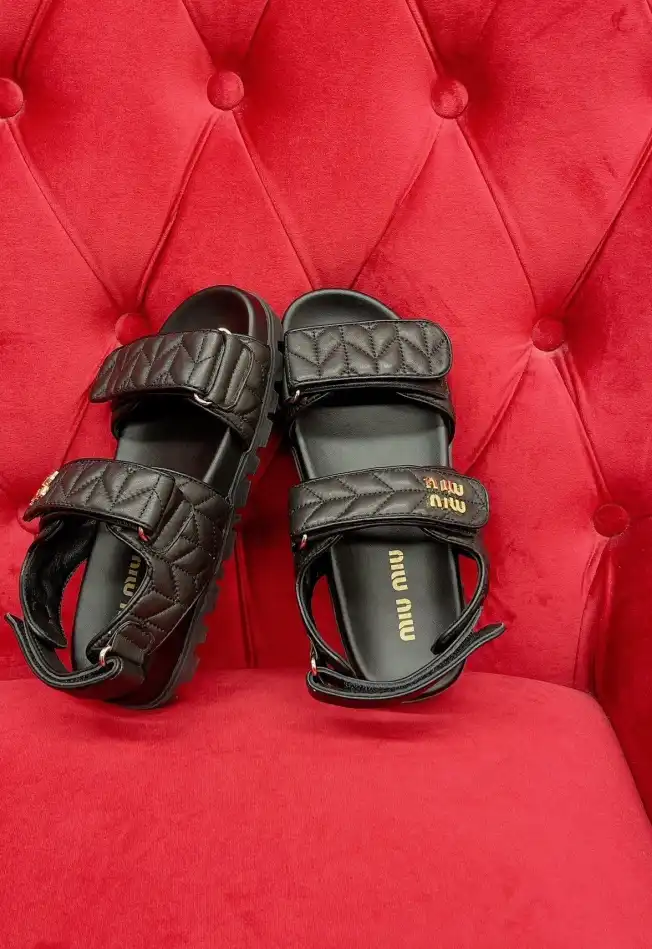 hype Miu Miu Sandals