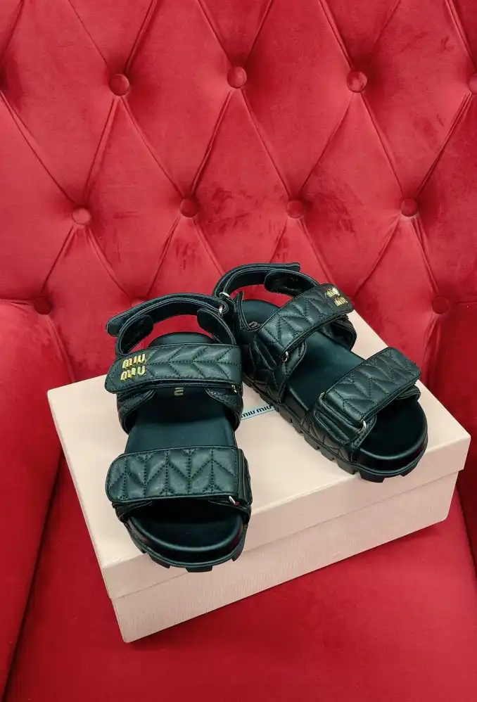 hype Miu Miu Sandals