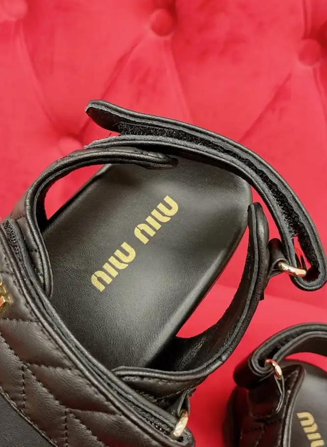 hype Miu Miu Sandals