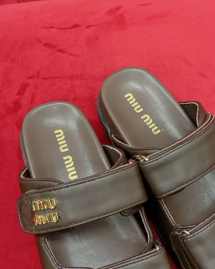 hype Miu Miu Slippers