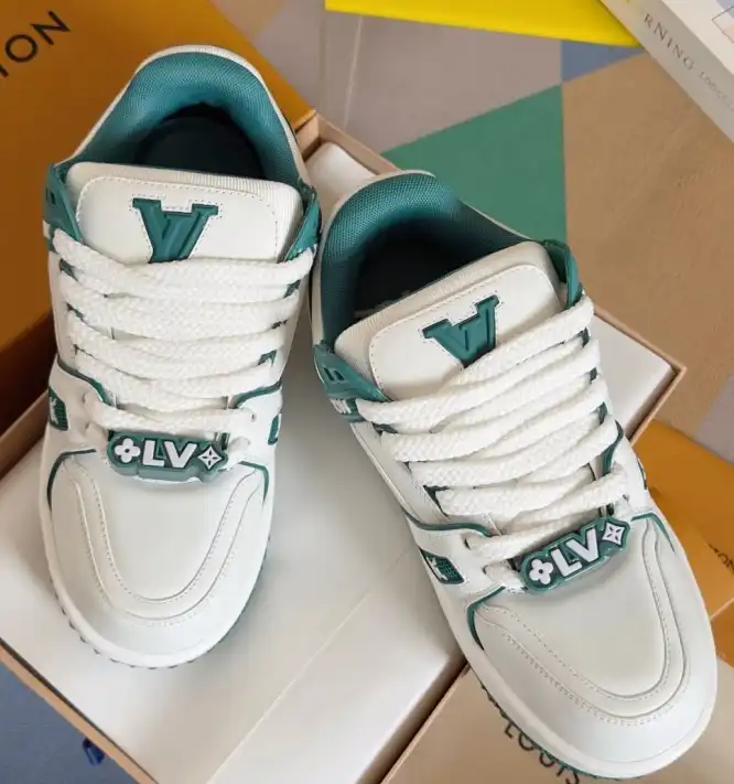 hype Louis Vuitton Sneakers