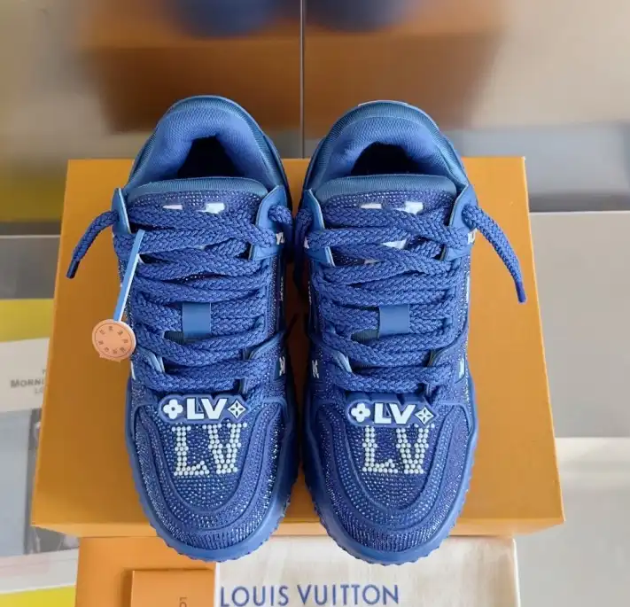 hype Louis Vuitton Sneakers