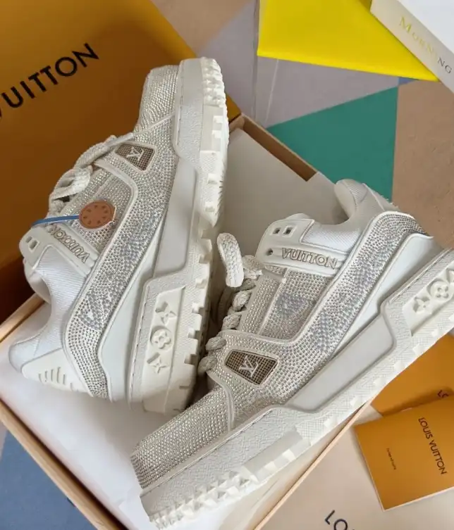 hype Louis Vuitton Sneakers