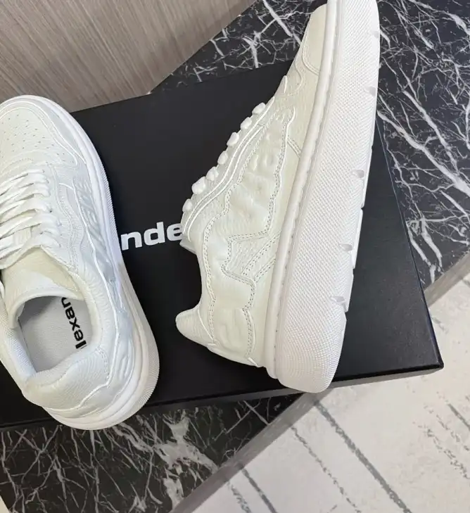 hype Alexander Wang Sneakers