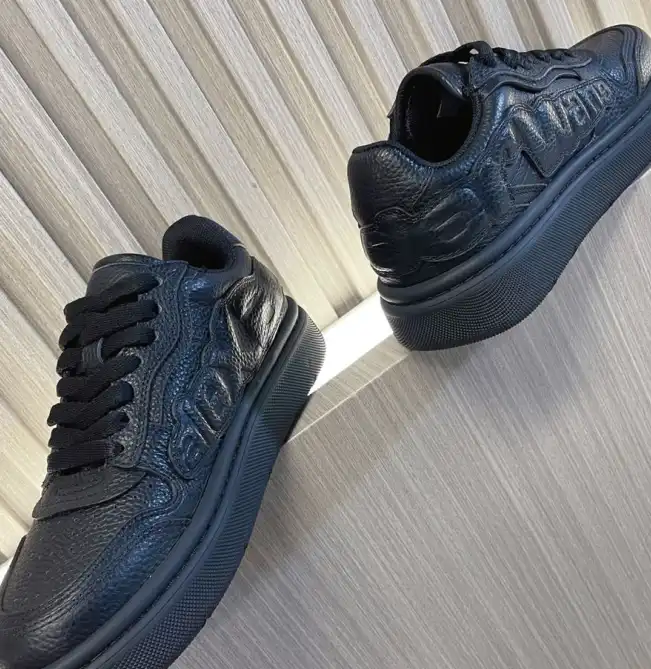 hype Alexander Wang Sneakers