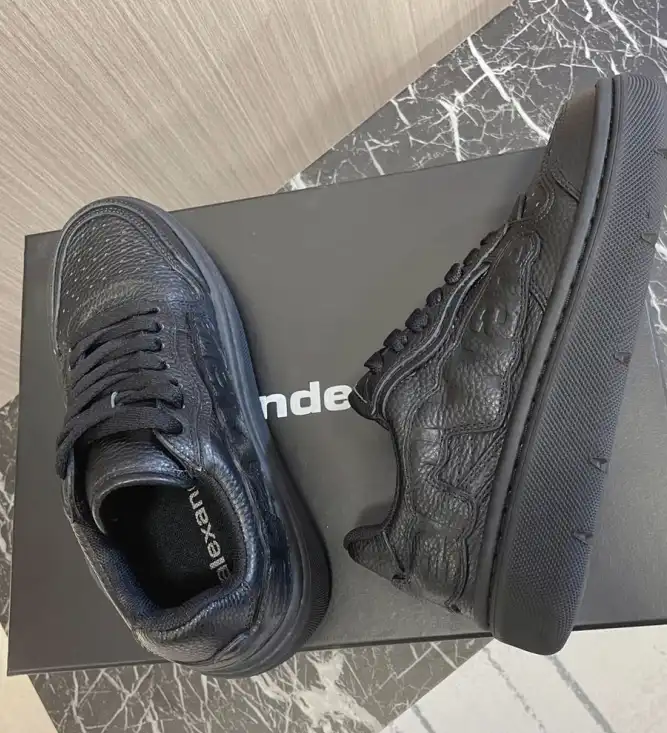 hype Alexander Wang Sneakers