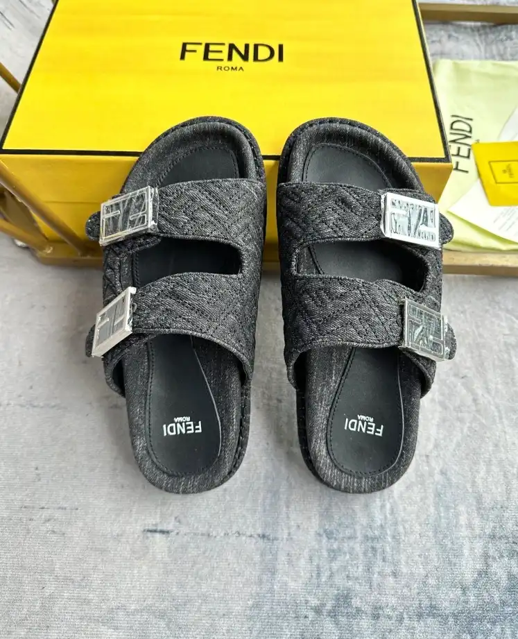 hype Fendi Slippers