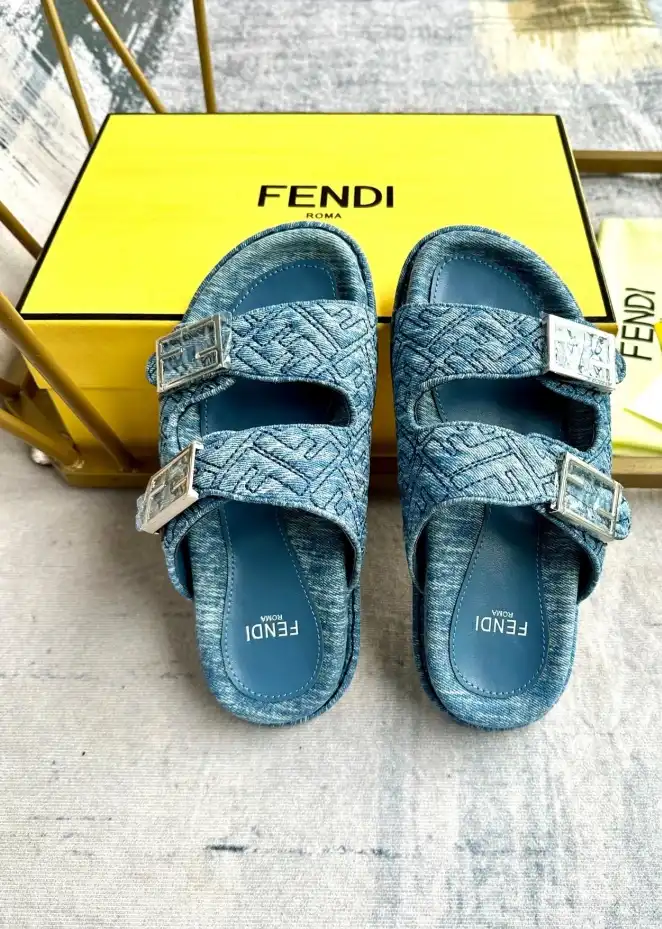 hype Fendi Slippers