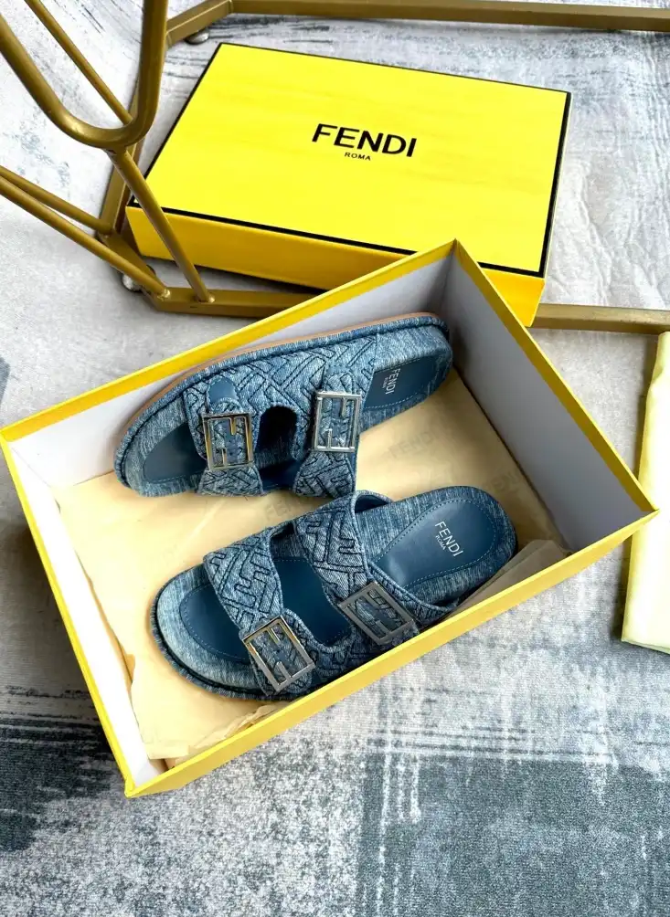 hype Fendi Slippers