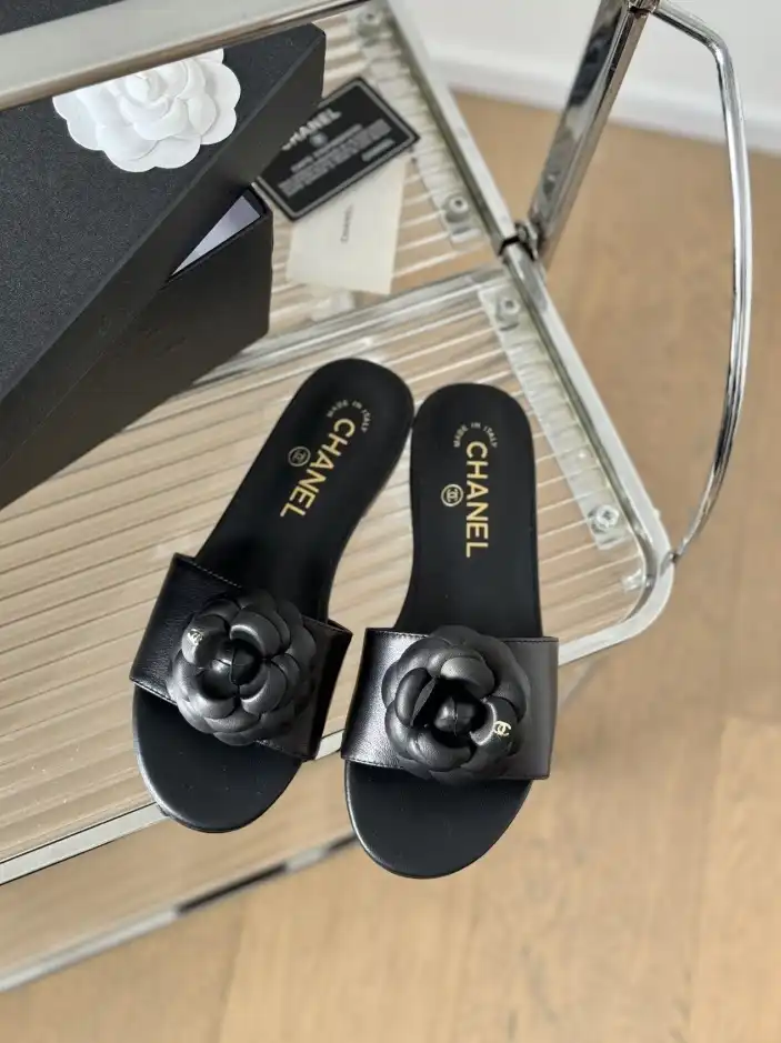 hype Chanel Slippers