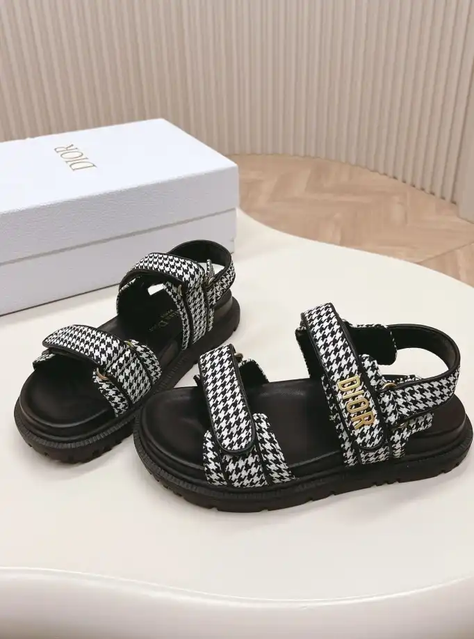 hype Christian Dior Sandals