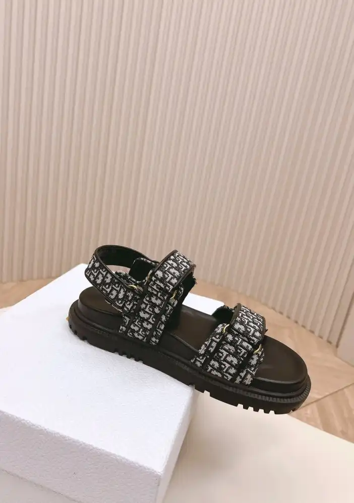 hype Christian Dior Sandals