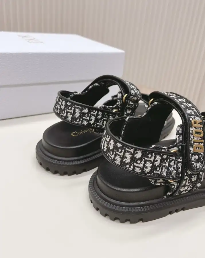 hype Christian Dior Sandals