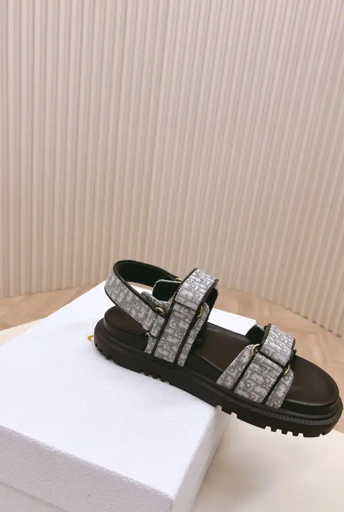 hype Christian Dior Sandals