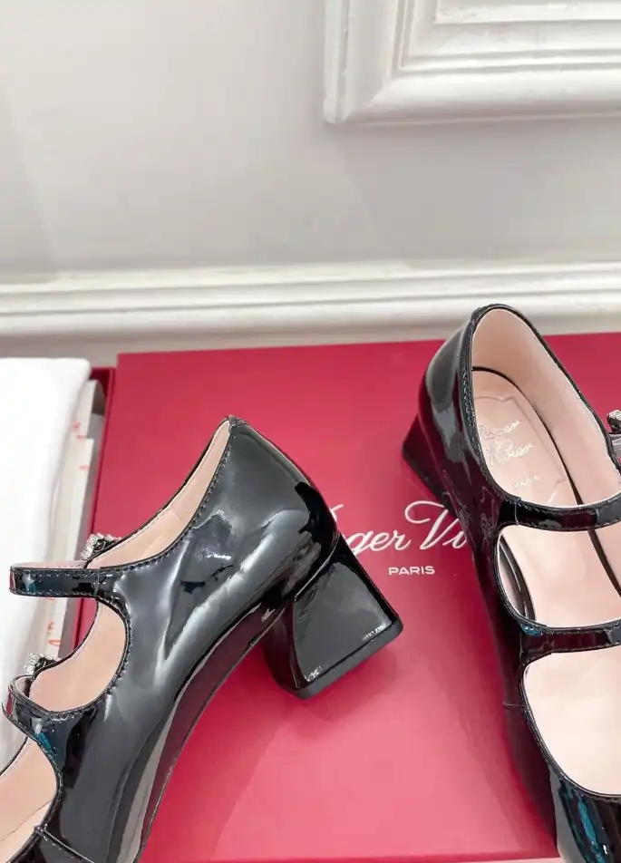 hype Roger Vivier High Heels