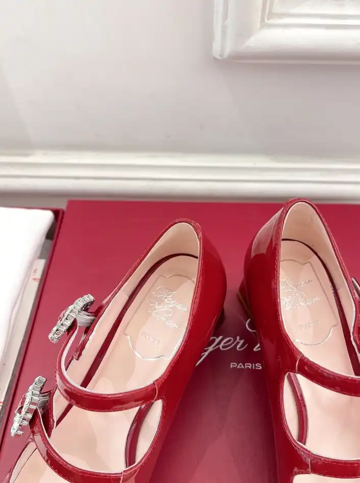 hype Roger Vivier High Heels