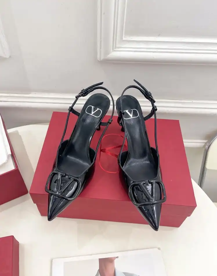 hype Valentino High Heels