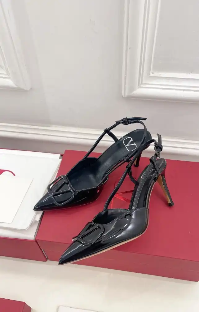 hype Valentino High Heels