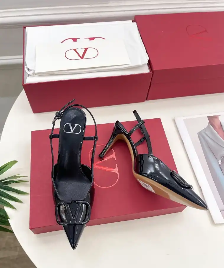 hype Valentino High Heels