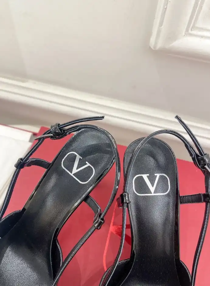 hype Valentino High Heels