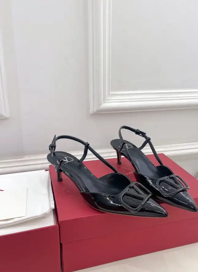 hype Valentino High Heels