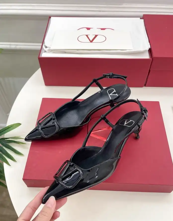 hype Valentino High Heels