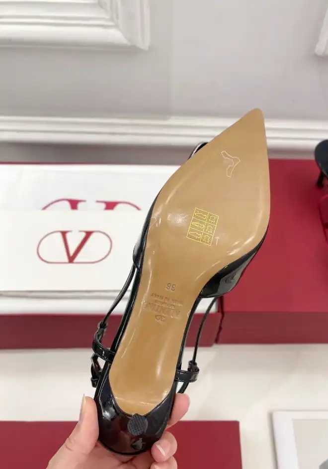 hype Valentino High Heels