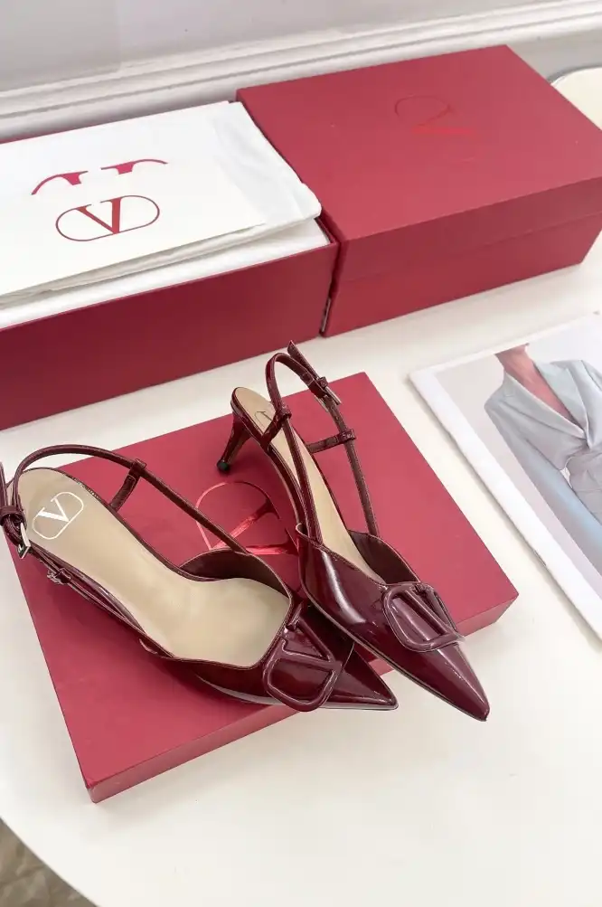 hype Valentino High Heels