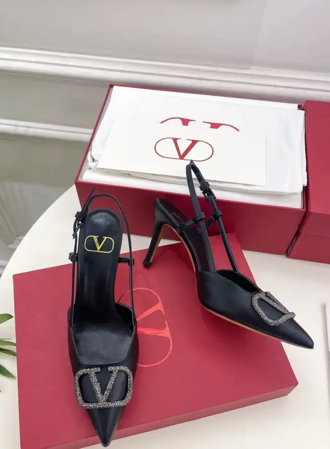 hype Valentino High Heels