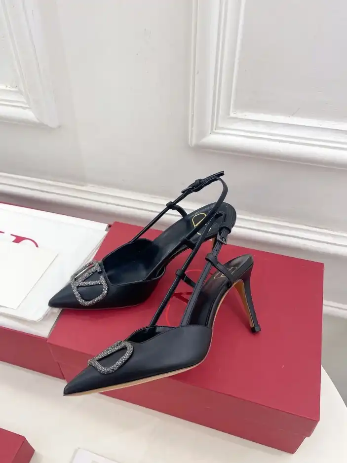 hype Valentino High Heels