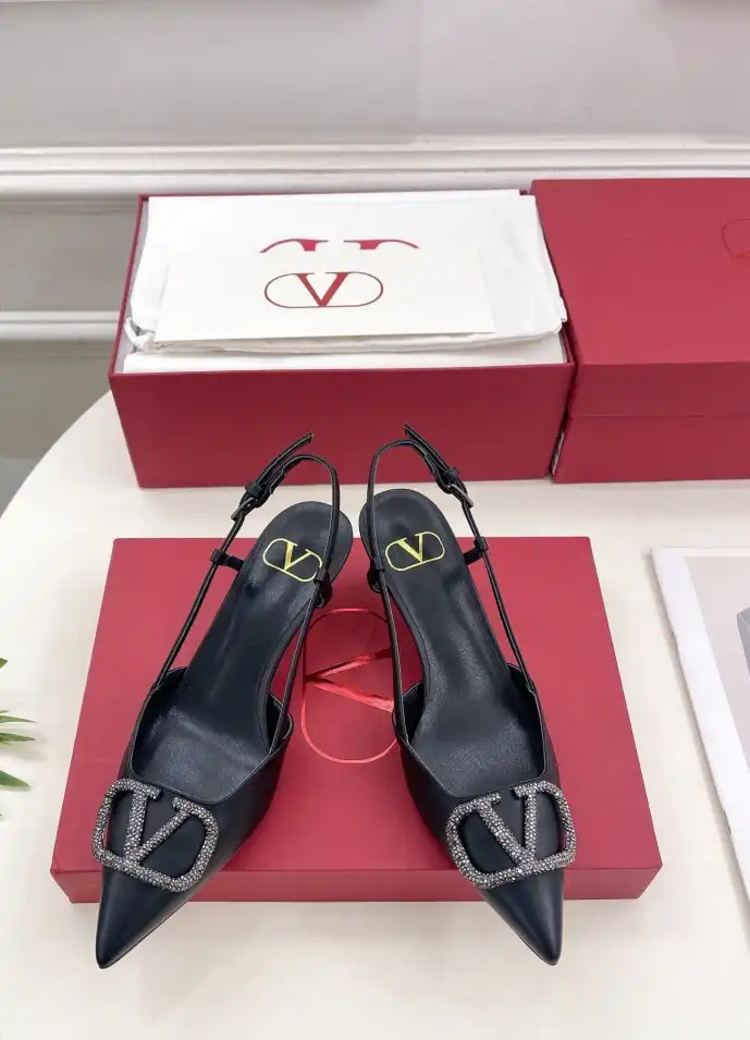 hype Valentino High Heels