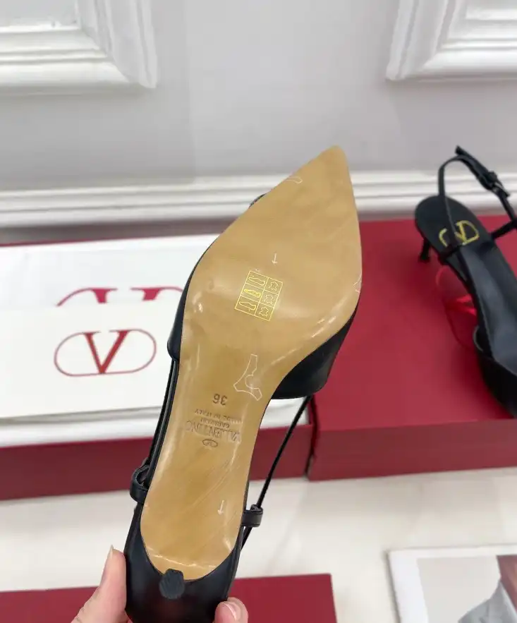 hype Valentino High Heels