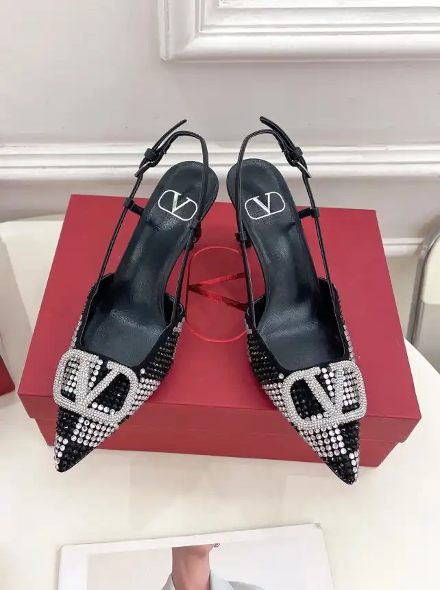 hype Valentino High Heels