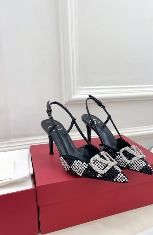 hype Valentino High Heels