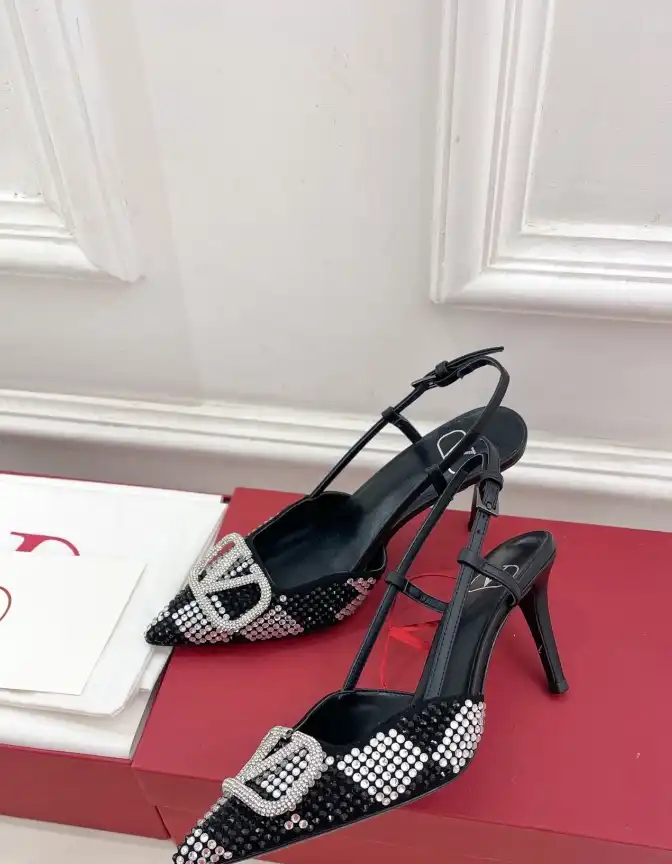 hype Valentino High Heels