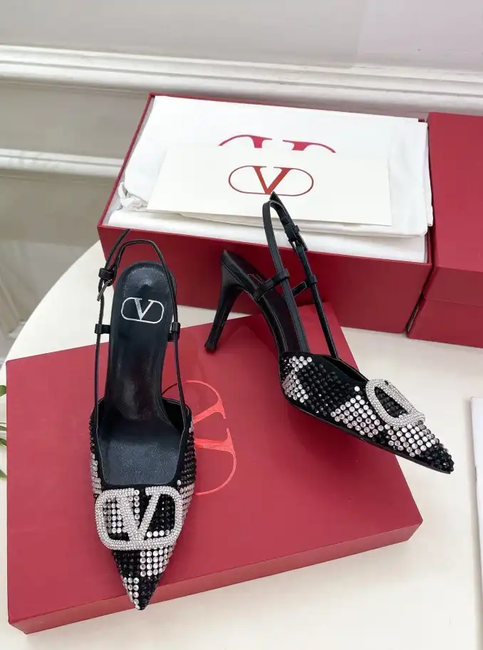 hype Valentino High Heels