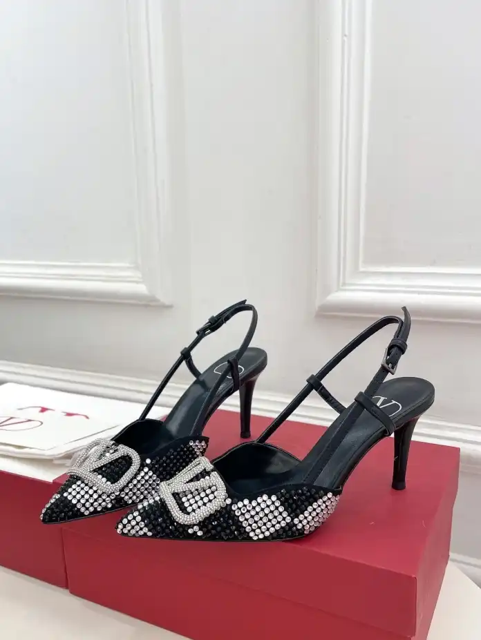 hype Valentino High Heels