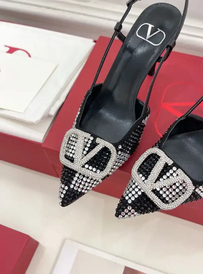 hype Valentino High Heels