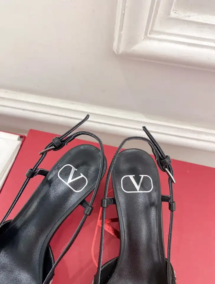 hype Valentino High Heels