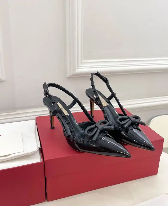 hype Valentino High Heels