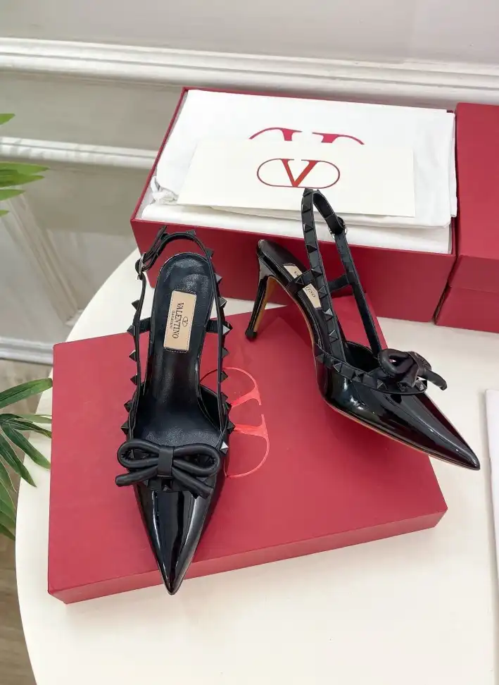 hype Valentino High Heels