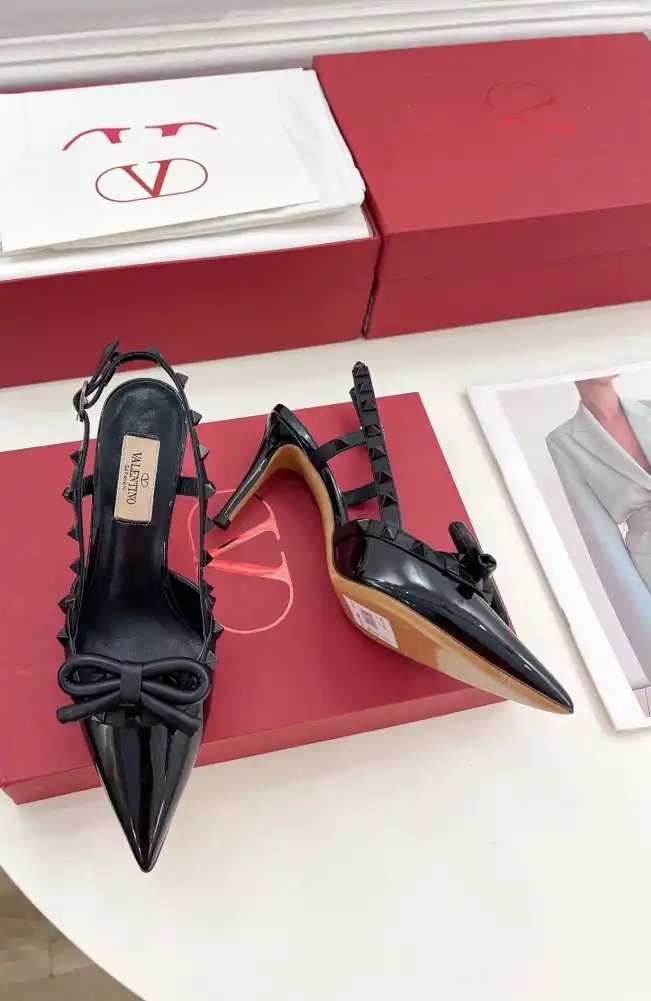 hype Valentino High Heels