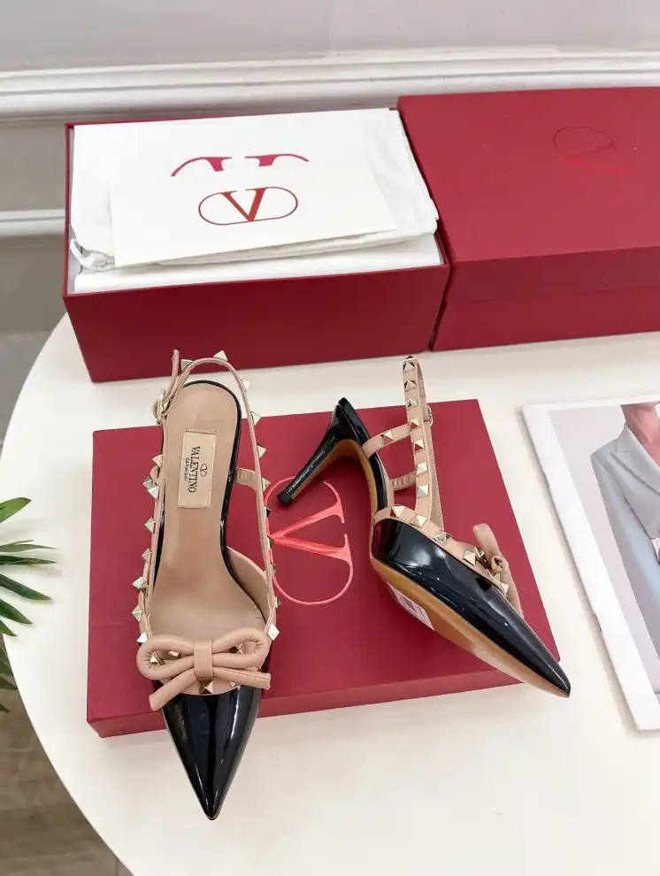 hype Valentino High Heels