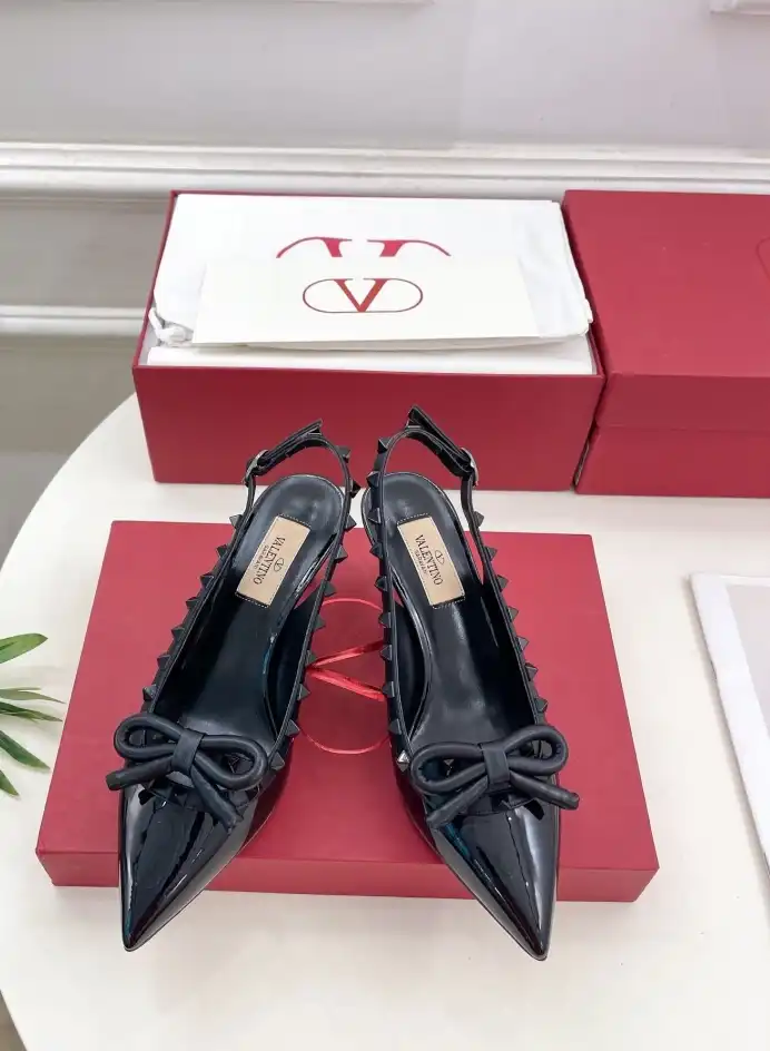 hype Valentino High Heels