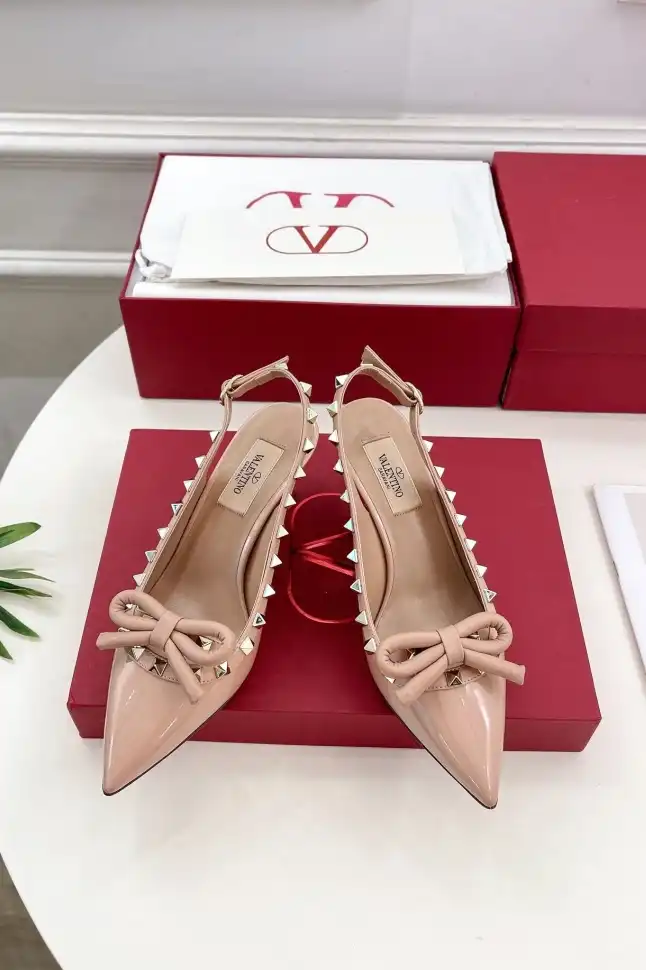 hype Valentino High Heels