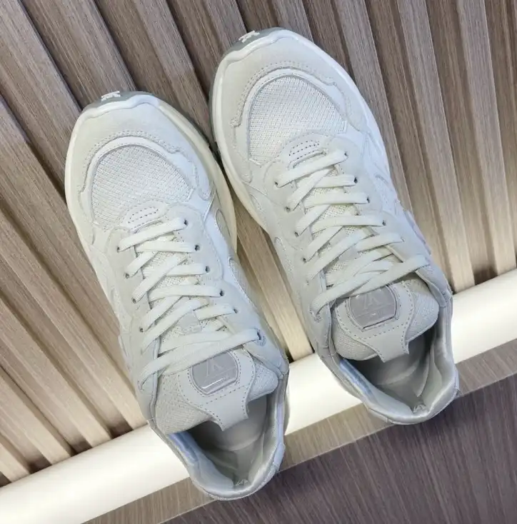 hype LV Sneakers