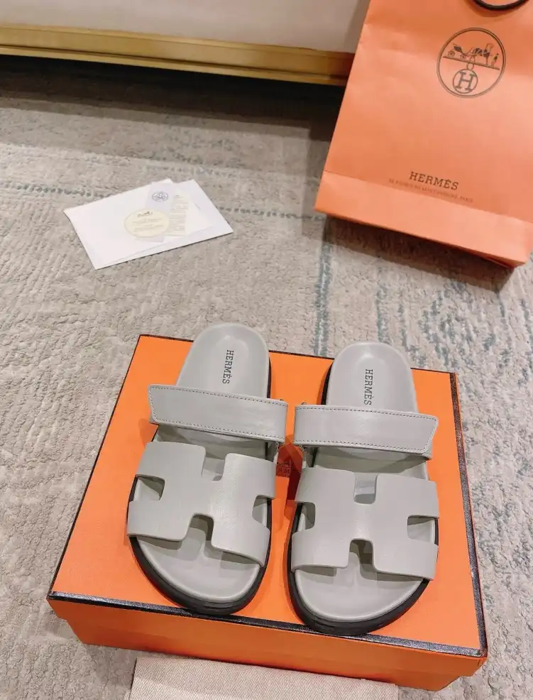 hype LV Slippers